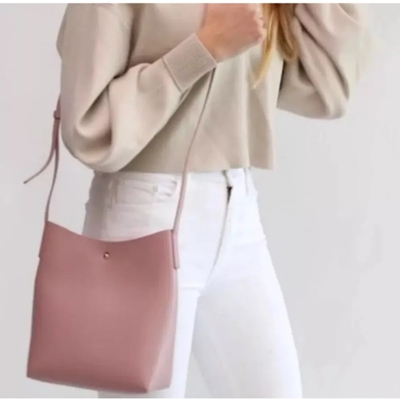 ANTHROPOLOGIE SAMARA Soft vegan leather in a muted Peony hue - Picture 3 of 9